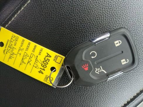 Used 2019 GMC Acadia SLT image 32