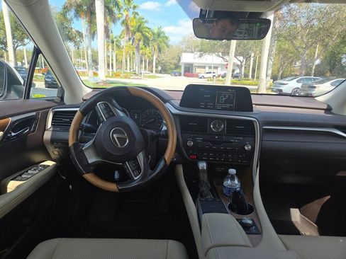 Used 2020 Lexus RX 350 350 w/ Premium Package image 16