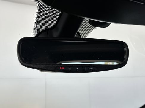 Used 2022 Jeep Grand Cherokee Limited image 32