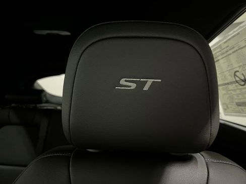 New 2026 Buick Envista Sport Touring w/ Convenience I Package FWD image 27