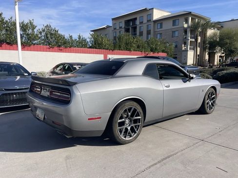Used 2016 Dodge Challenger R/T Scat Pack image 2