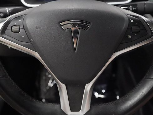 Used 2015 Tesla Model S 60 RWD image 13
