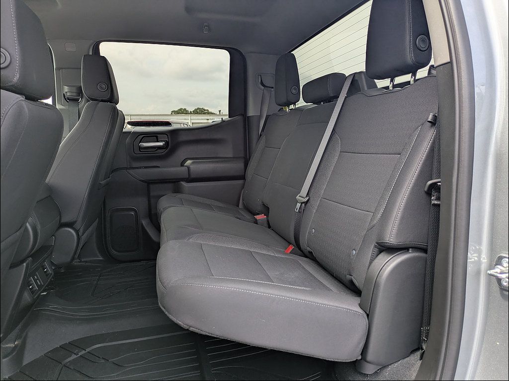 Certified 2026 Chevrolet Silverado 1500 Custom RWD image 15