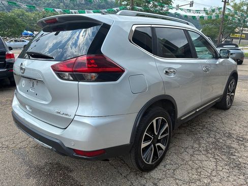 Used 2019 Nissan Rogue SL AWD/4WD image 5