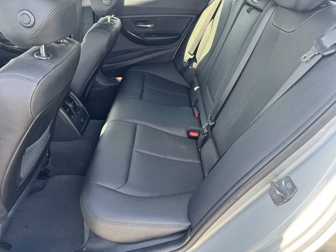 Used 2015 BMW 328i Sedan RWD image 15