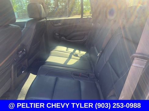 Used 2019 Chevrolet Tahoe LT w/ Off-Road Package AWD/4WD image 11