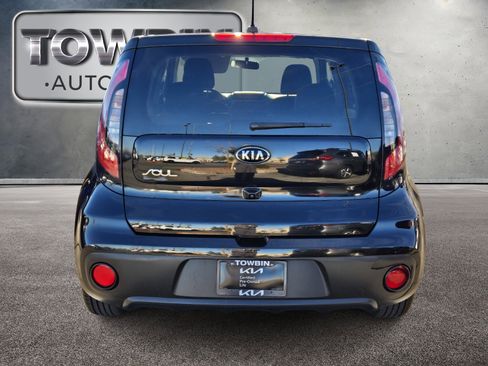 Certified 2019 Kia Soul image 6