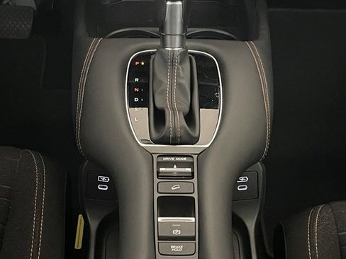 Certified 2024 Honda HR-V Sport image 17