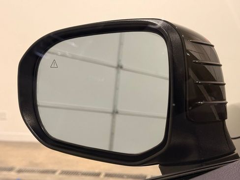 Used 2024 Kia Telluride S w/ S Sunroof Package AWD/4WD image 13