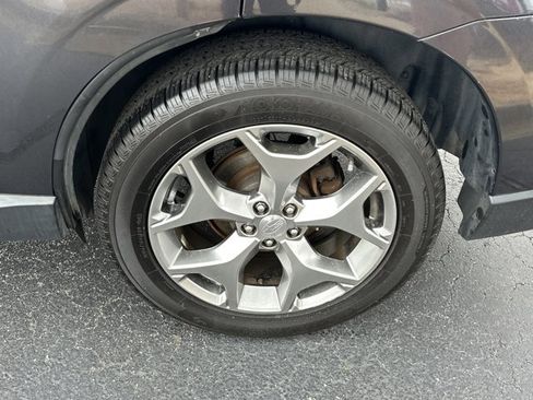 Used 2015 Subaru Forester 2.5i Touring w/ Eyesight & Navigation System image 24