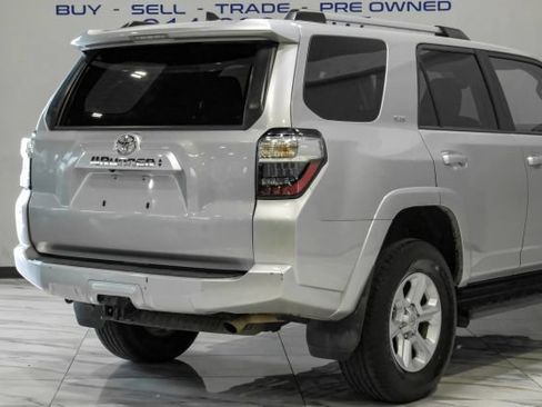 Used 2021 Toyota 4Runner SR5 Premium AWD/4WD image 13