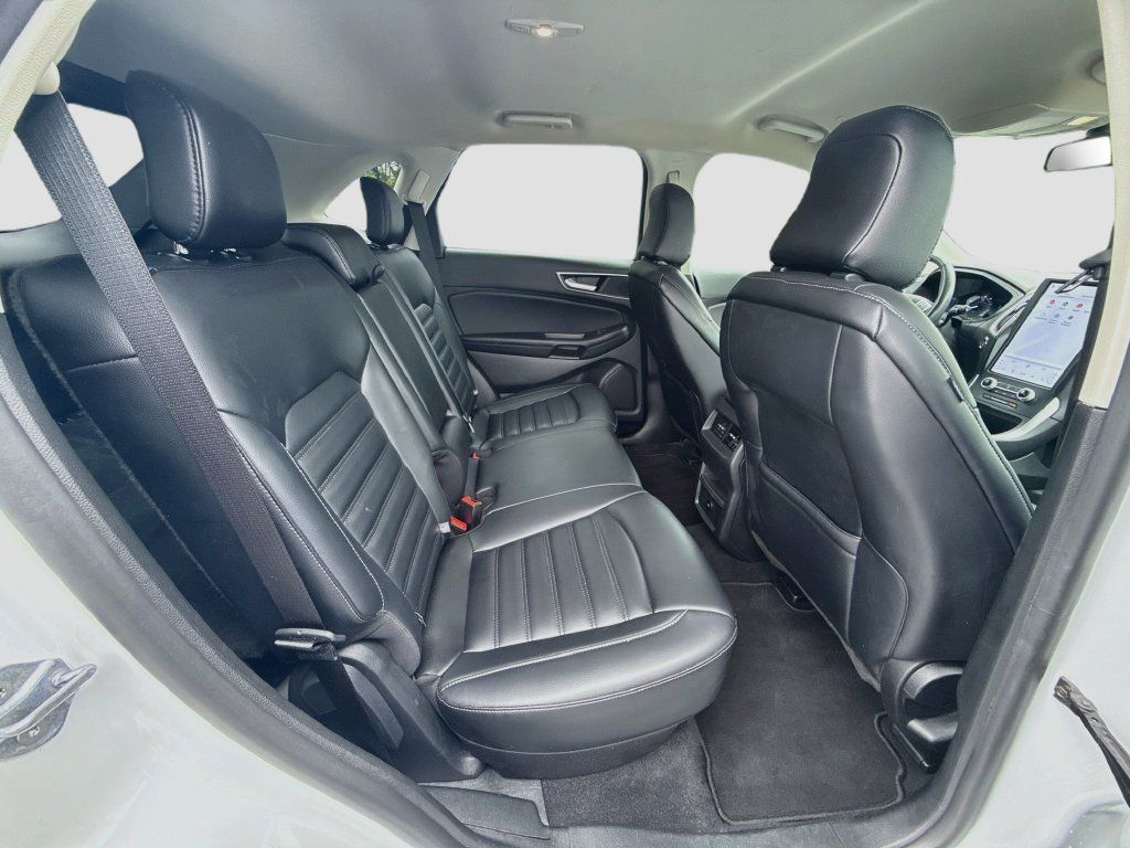 Used 2024 Ford Edge SEL AWD/4WD image 32