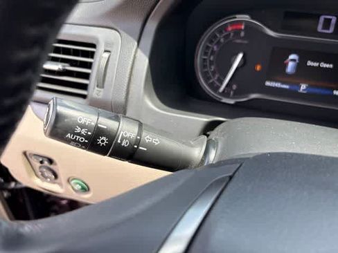 Used 2017 Honda Pilot EX-L image 16