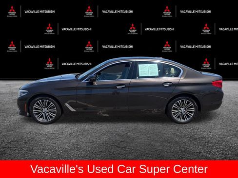 Used 2017 BMW 540i RWD image 2