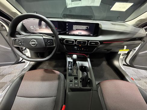 New 2026 Nissan Sentra SR FWD image 20