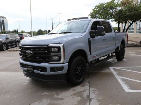 Used 2024 Ford F250 Lariat w/ Lariat Ultimate Package AWD/4WD image 3