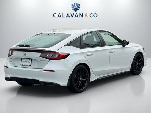 Used 2023 Honda Civic Sport image 7