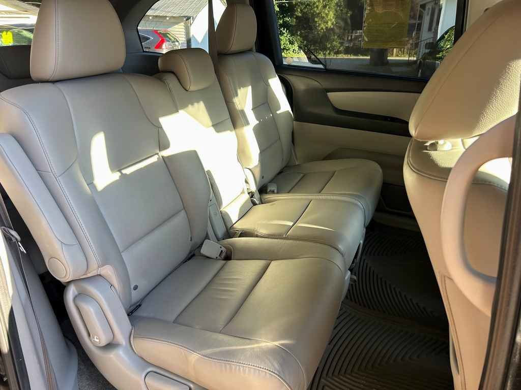 Used 2015 Honda Odyssey EX-L image 14