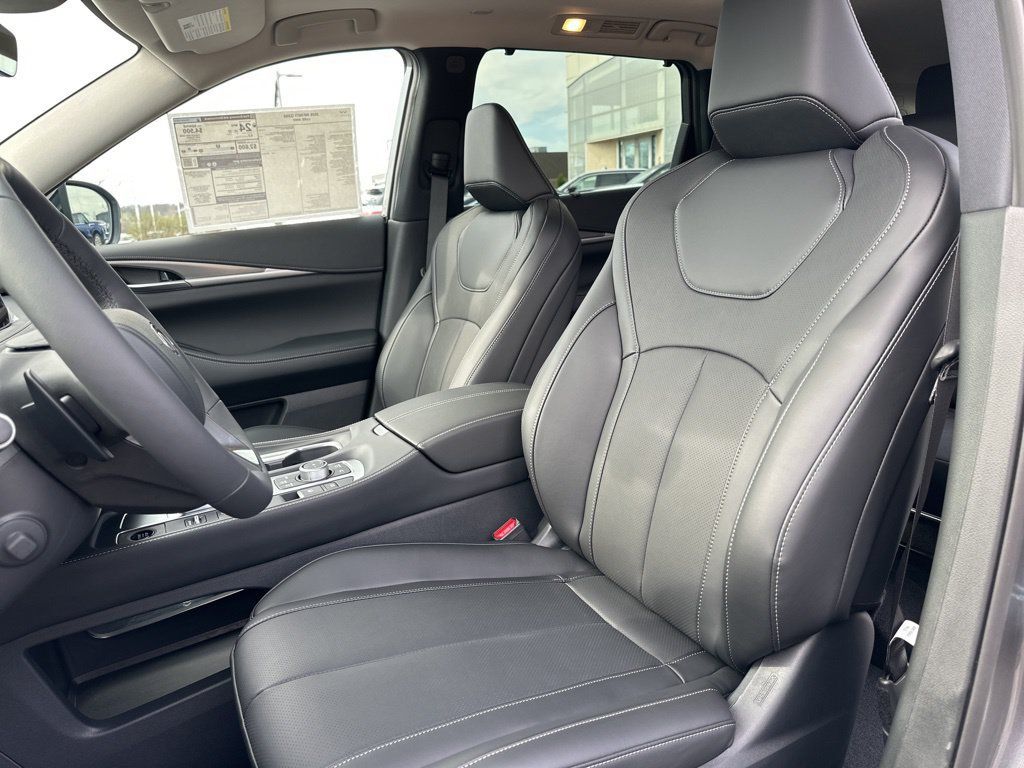 Certified 2026 INFINITI QX60 Luxe w/ Cargo Package AWD/4WD image 46