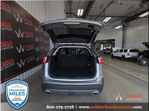 Used 2022 Ford Edge Titanium w/ Equipment Group 301A AWD/4WD image 6