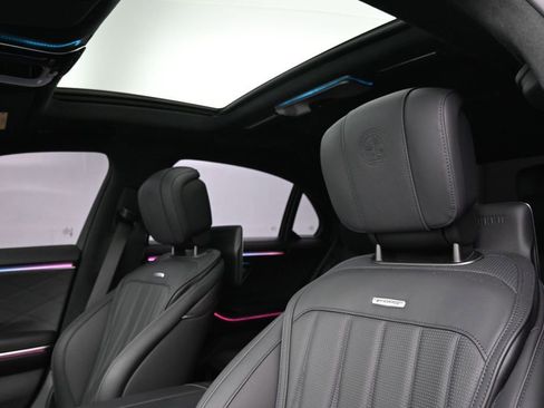 Used 2025 Mercedes-Benz S 63 AMG S image 20
