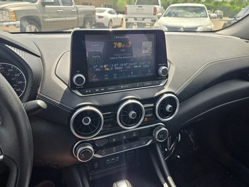 Used 2024 Nissan Sentra SV image 15