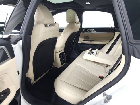 Used 2023 BMW i4 eDrive35 w/ Premium Package RWD image 36