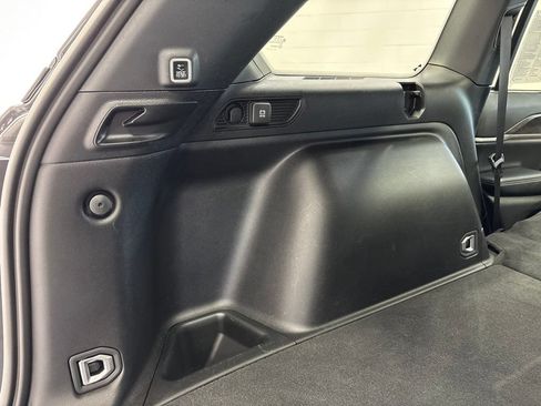 Used 2025 Jeep Grand Cherokee Limited w/ Luxury Tech Group II AWD/4WD image 64