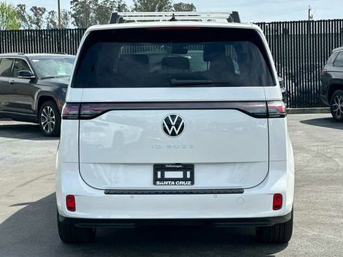 New 2025 Volkswagen ID. Buzz Pro S image 5