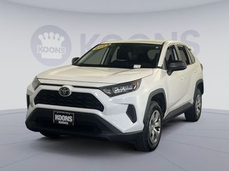 Used 2022 Toyota RAV4 LE image 1
