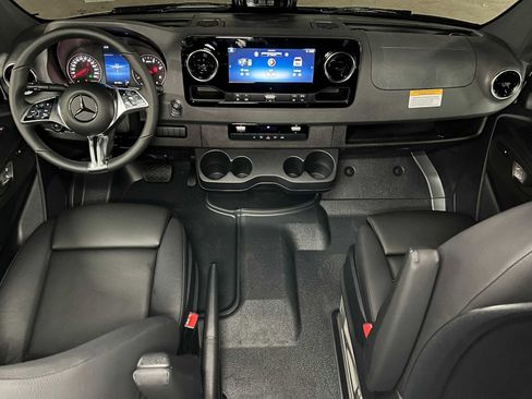 New 2026 Mercedes-Benz Sprinter 2500 image 37