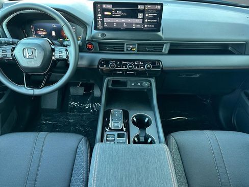 New 2026 Honda Pilot Sport image 14