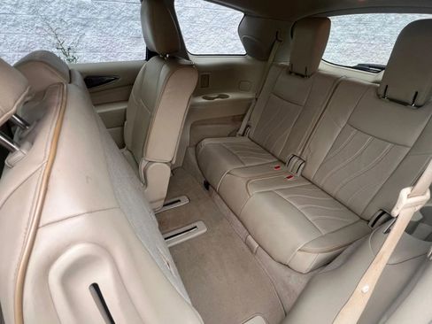 Used 2013 INFINITI JX35 AWD w/ Premium Pkg image 22