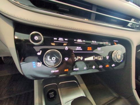 Used 2026 INFINITI QX60 Autograph w/ Dark Cargo Package AWD/4WD image 20