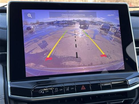 Certified 2022 Jeep Compass Limited image 24