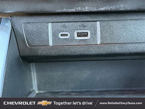 Used 2023 Chevrolet Colorado W/T image 21