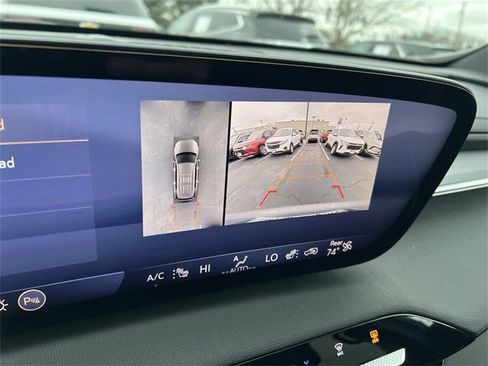 Certified 2025 Buick Enclave Sport Touring image 21