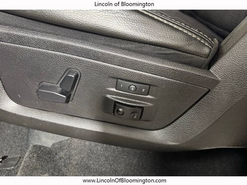 Used 2013 RAM 1500 Laramie w/ Convenience Group image 14