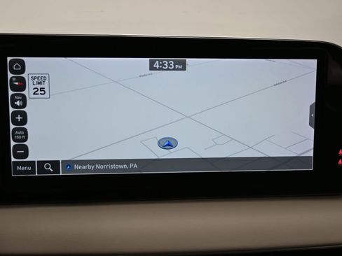 Used 2024 Hyundai Palisade Limited image 24