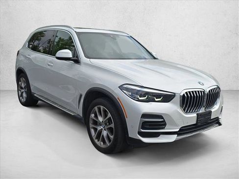 Used 2023 BMW X5 sDrive40i image 3