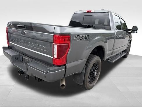 Used 2022 Ford F250 Lariat w/ Black Appearance Package AWD/4WD image 4