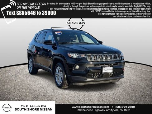 Used 2024 Jeep Compass Latitude image 1
