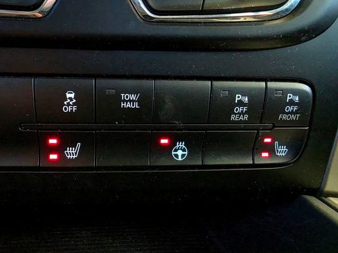 Used 2016 RAM 1500 Big Horn AWD/4WD image 41