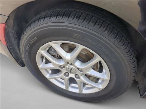 Used 2024 Chrysler Pacifica Touring-L image 22