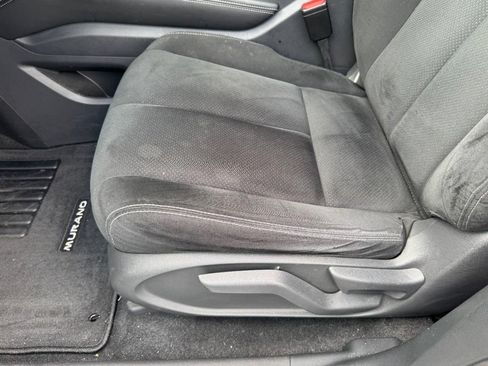 Used 2022 Nissan Murano S AWD/4WD image 14