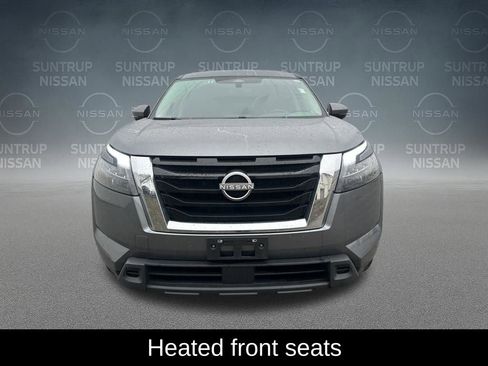 Used 2024 Nissan Pathfinder SV image 10