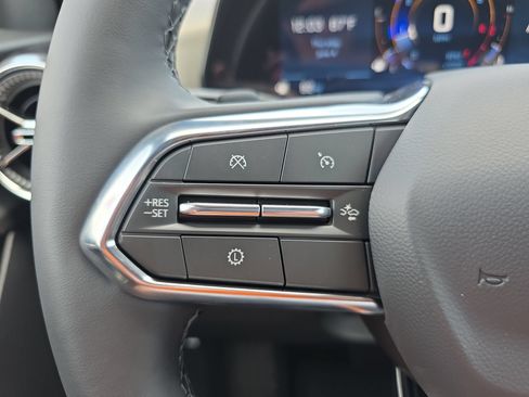 New 2026 Chevrolet Equinox LT w/ Convenience Package II FWD image 19