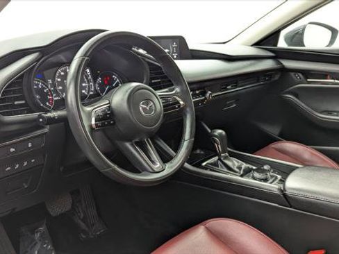 Used 2024 MAZDA MAZDA3 s image 19