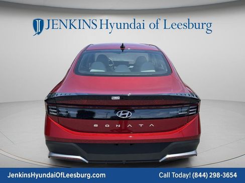 New 2026 Hyundai Sonata SE FWD image 6