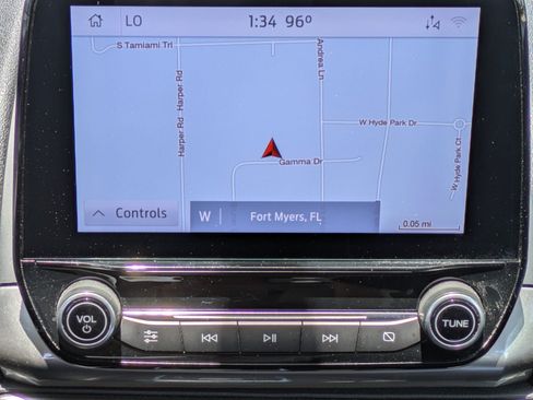 Used 2020 Ford EcoSport SE w/ SE Convenience Package FWD image 15